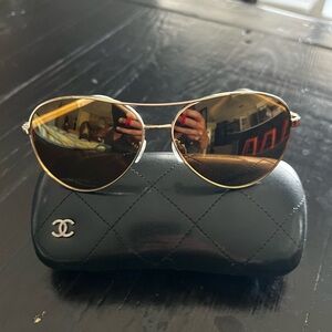Beautiful CHANEL gold aviators
